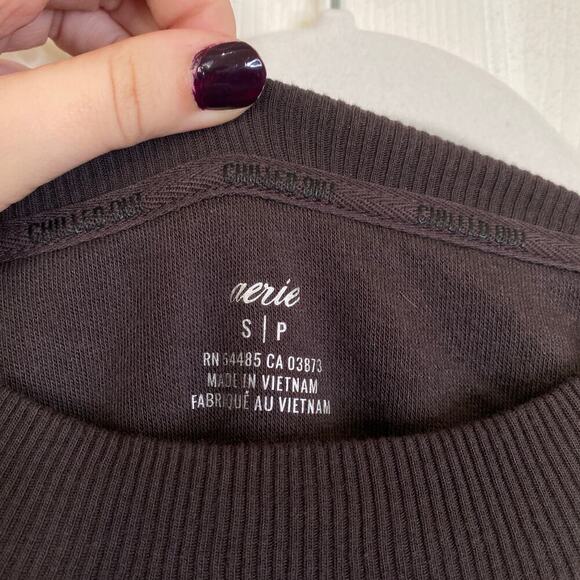 AERIE Chilled Out Split Hem Teddy Soft Sweatshirt Size Small Brown Fleece - Picture 4 of 9